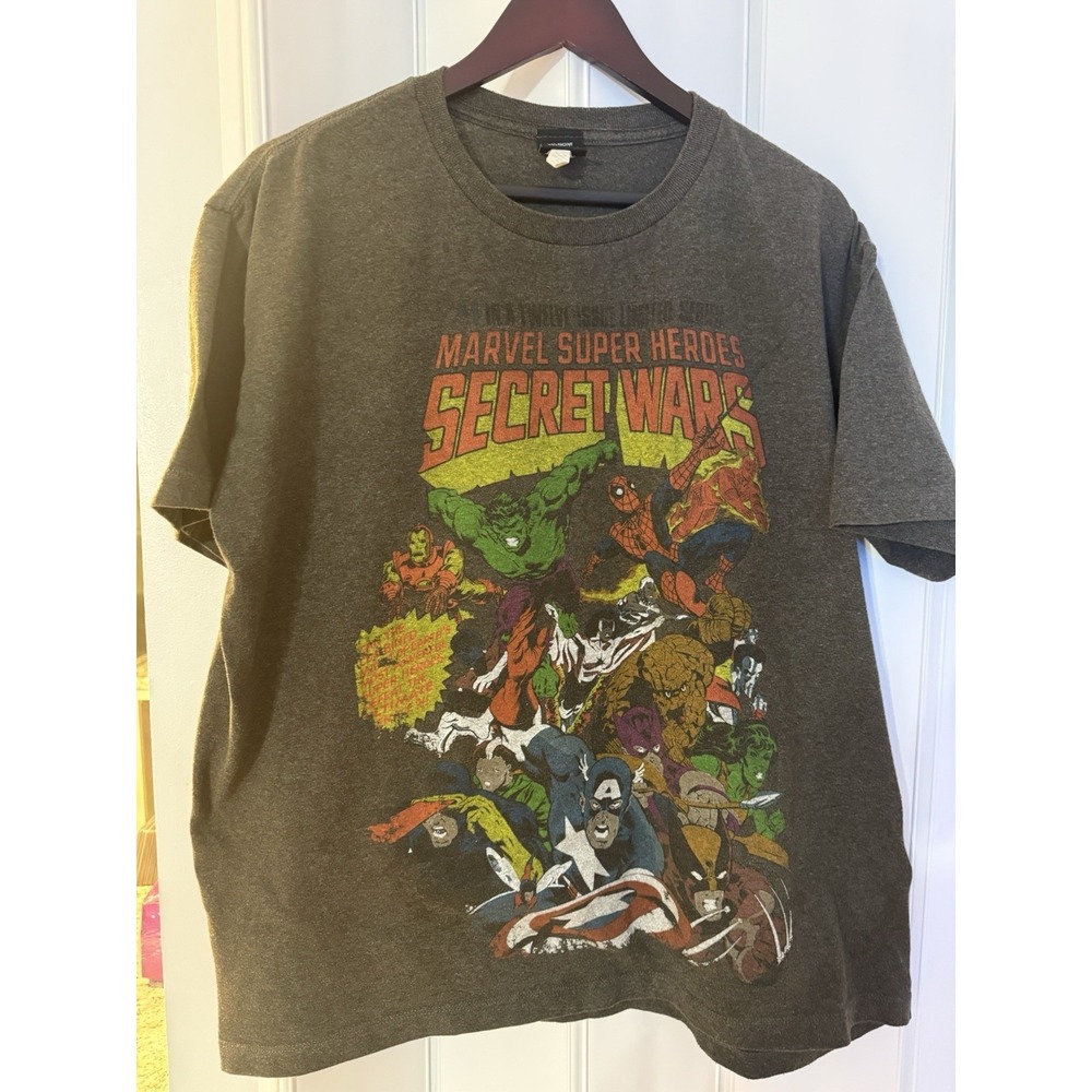 Marvel Secret Wars Shirt Mens XL Comic Book Graphic Tee Avengers Superhero